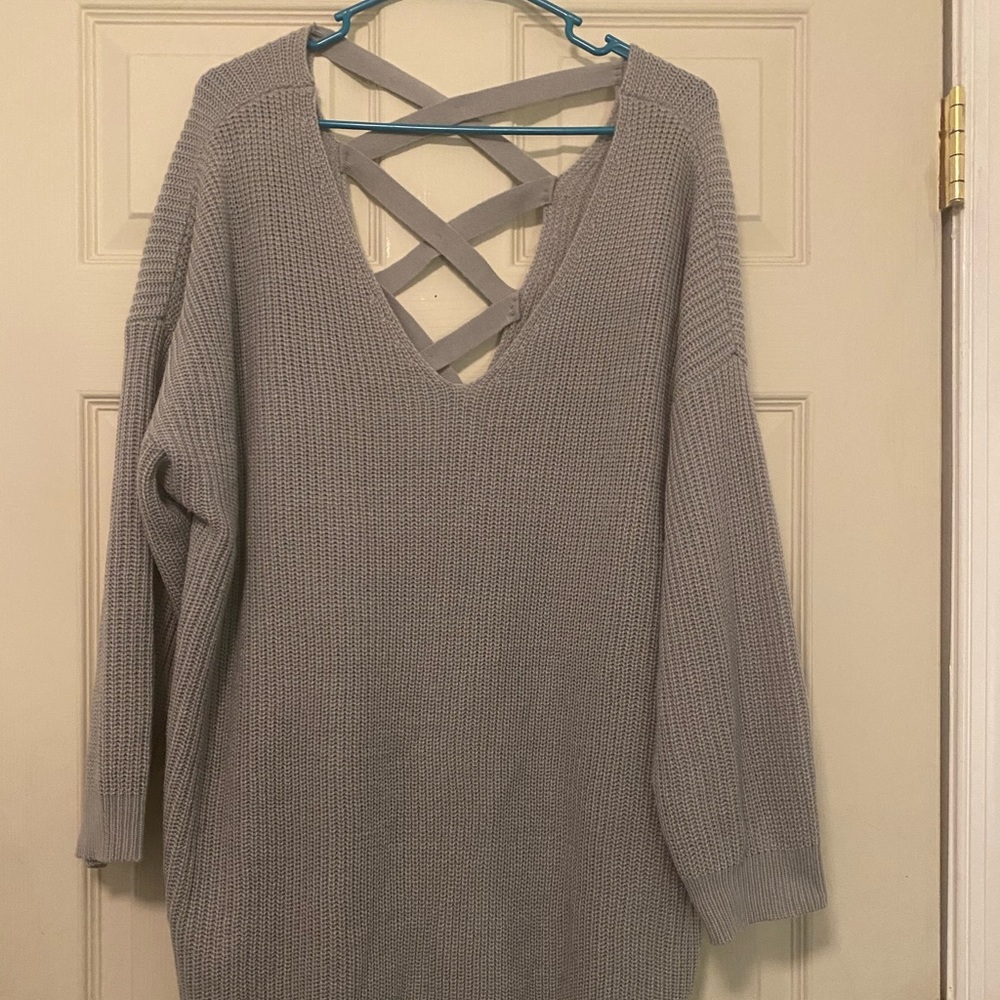1X SHEIN Sweater. NWOT.